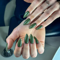 MILITARY GREEN