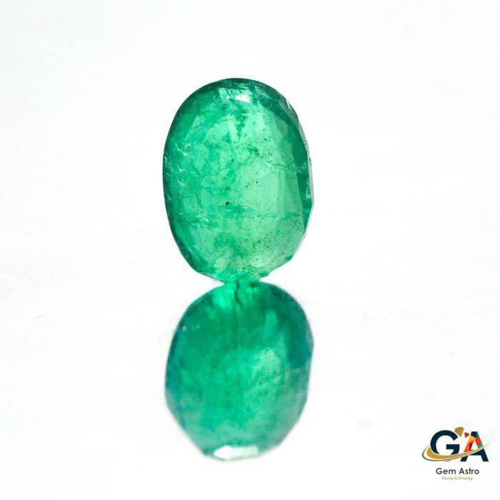Emerald 5.10 Carat (5.61 Ratti) - Image 4