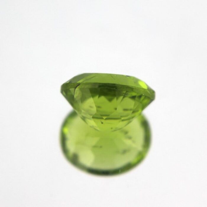Peridot 6.58 Carat (7.31 Ratti) - Image 2