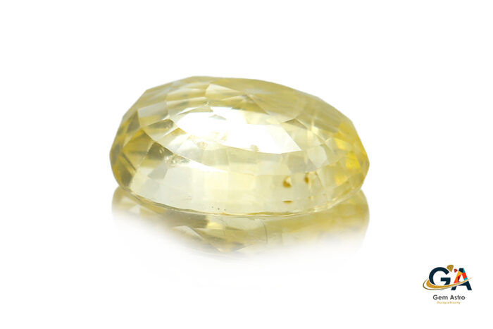 Yellow Sapphire 6.21 Carat (6.90 Ratti) - Image 4