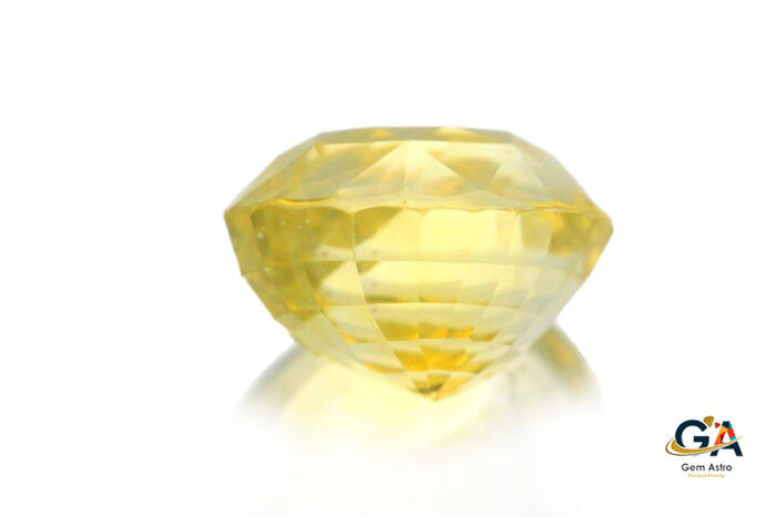 YS193-C.jpg Yellow Sapphire 7.92 Carat (8.80 Ratti) - Image 3