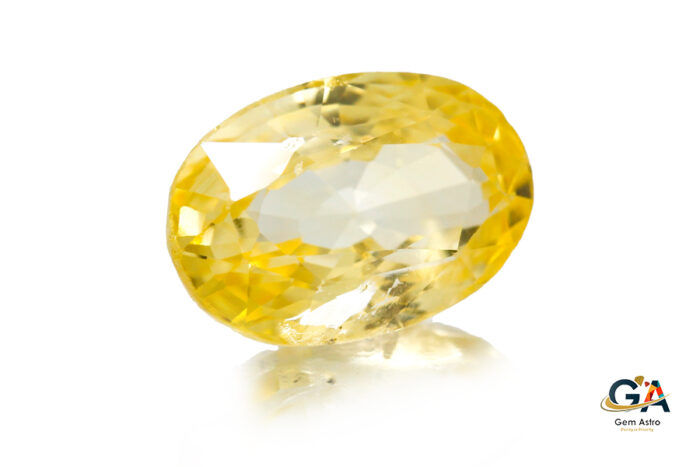 YS210-3.jpg Yellow Sapphire 6.5 Carat (7.15 Ratti) - Image 2