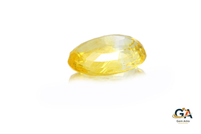 Yellow Sapphire 6.63 Carat (7.29 Ratti) - Image 4
