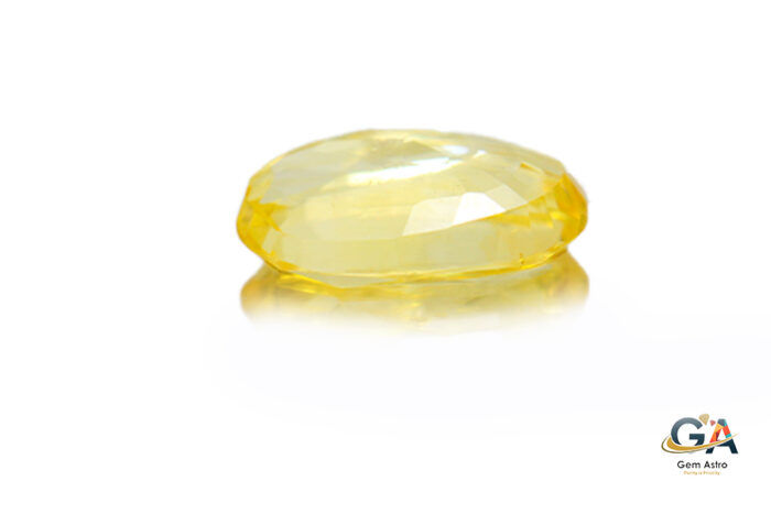 Yellow Sapphire 5.59 Carat (6.17 Ratti) - Image 4