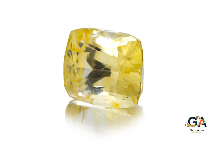 YS334-B.jpg Yellow Sapphire 7.67 Carat (8.43 Ratti) - Image 2