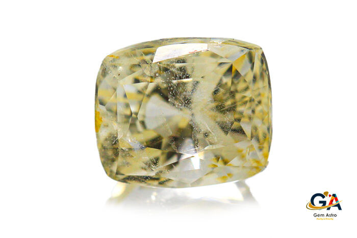 YS43-2.jpg Yellow Sapphire 3.20 Carat (3.55 Ratti) - Image 2