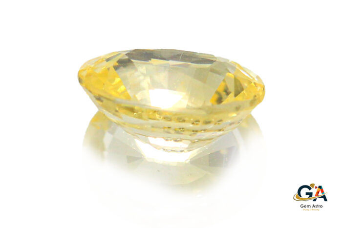 YS61-3.jpg Yellow Sapphire 0.93 Carat (1.03 Ratti) - Image 3