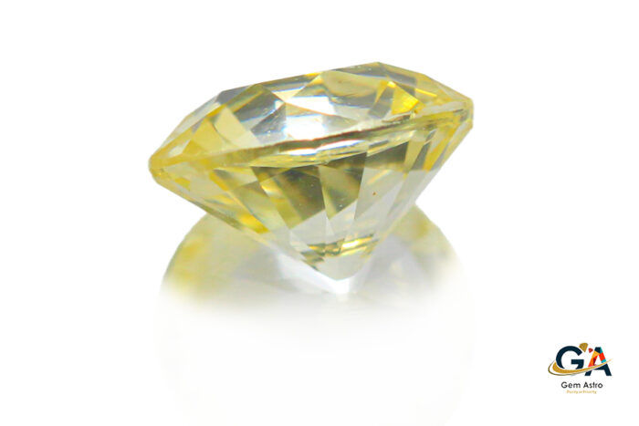 YS67-4.jpg Yellow Sapphire 1.02 Carat (1.13 Ratti) - Image 3