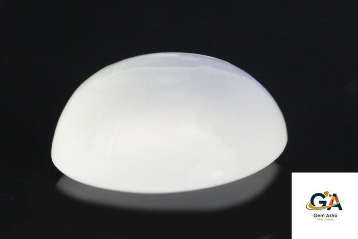 Blue Moonstone 6.75 Carat (7.42 Ratti) - Image 3