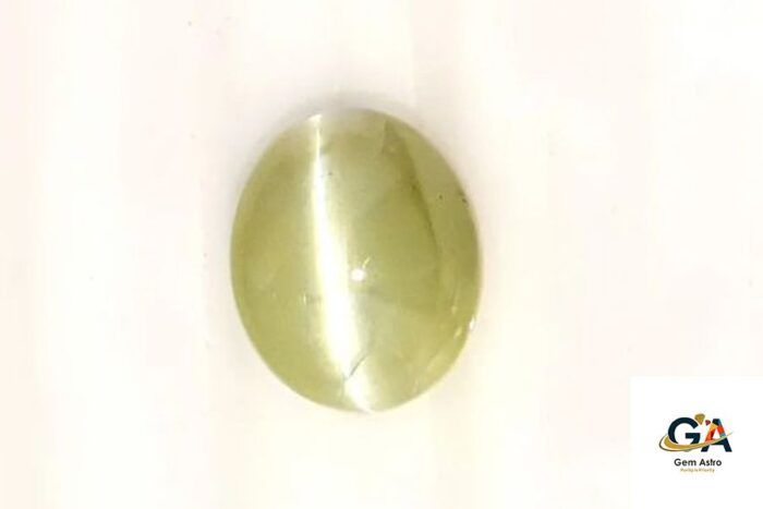 Cats Eye (Lehsuniya) 7.75 Carat (8.61 Ratti) - Image 2