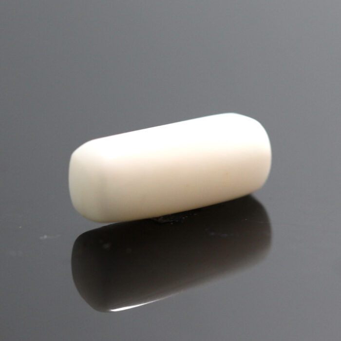 cow11-3.jpg Natural White Coral 7.50 Carat (8.25 Ratti) - Image 3