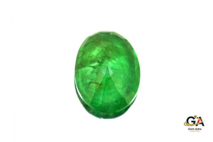 Emerald 4.08 Carat (4.53 Ratti) - Image 4