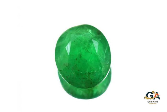Emerald 3.74 Carat (4.15 Ratti) - Image 3