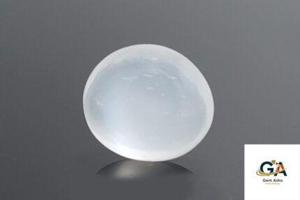 Moonstone 5.40Carat (5.94Ratti)