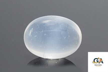 Moonstone 7.80Carat (8.58Ratti)