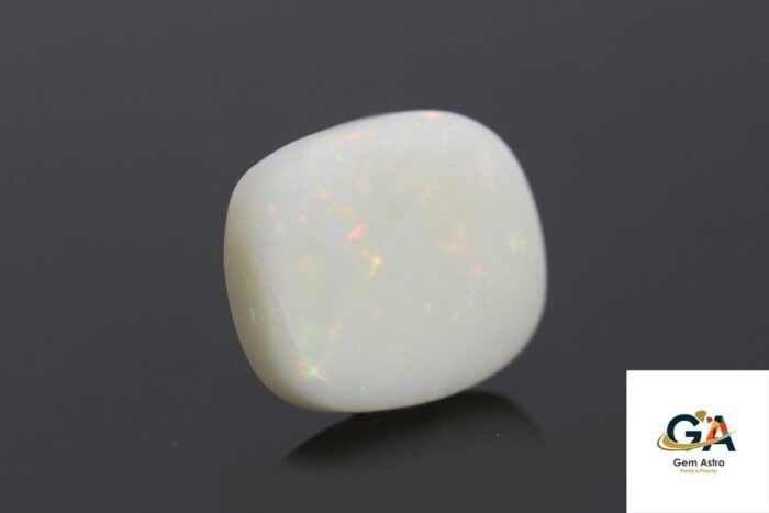 Opal 9.63 Carat (10.59 Ratti) - Image 3