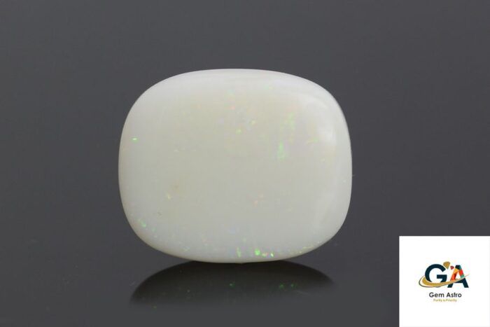 Opal 9.63 Carat (10.59 Ratti) - Image 5