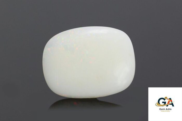 Opal 11.00 Carat (12.10 Ratti) - Image 5