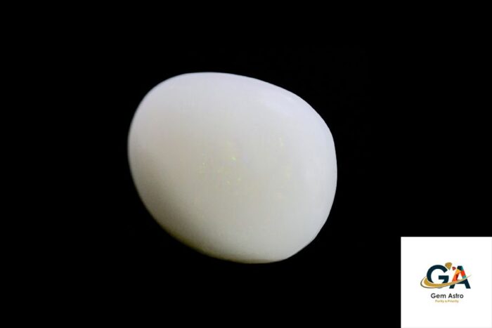 Opal 6.88 Carat (7.56 Ratti) - Image 4