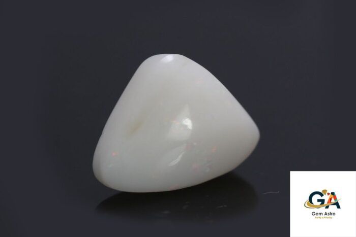 op84-3.jpg Opal 7.13 Carat (7.84 Ratti) - Image 4