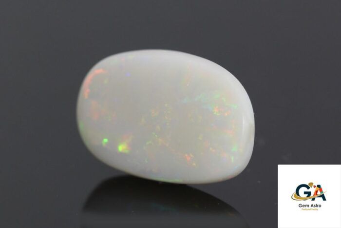 Opal 10.95 Carat (12.04 Ratti) - Image 4