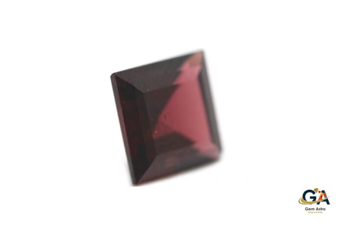 rg9-2.jpg Rhodolite Garnet 2.88 Carat (3.16Ratti) - Image 3