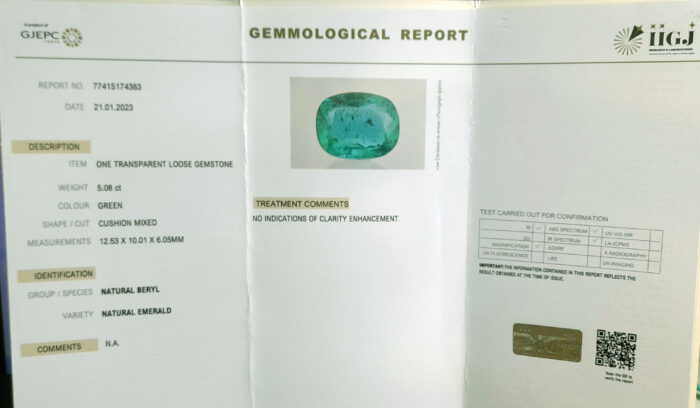 EMR240 Emerald 5.08 Carat (5.59 Ratti) Panna - Image 2