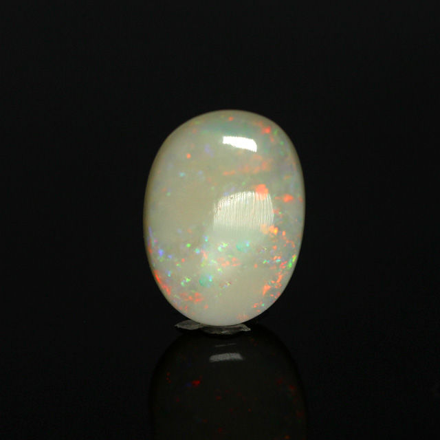 OP155 (1) Australian Opal 5.52 Carat (6.07 Ratti) - Image 1