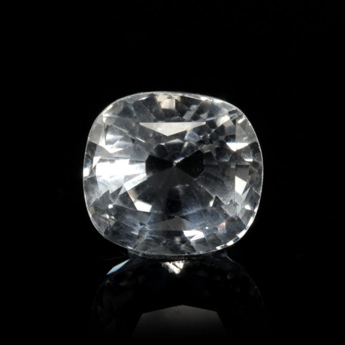 GAWT40 (3) White Topaz 8.30 Carat (9.13 Ratti) - Image 4