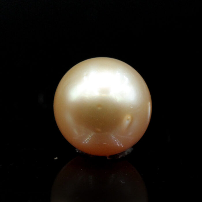 South Sea Pearl 5.80 Carat (Golden Moti 6.38 Ratti) - Image 1