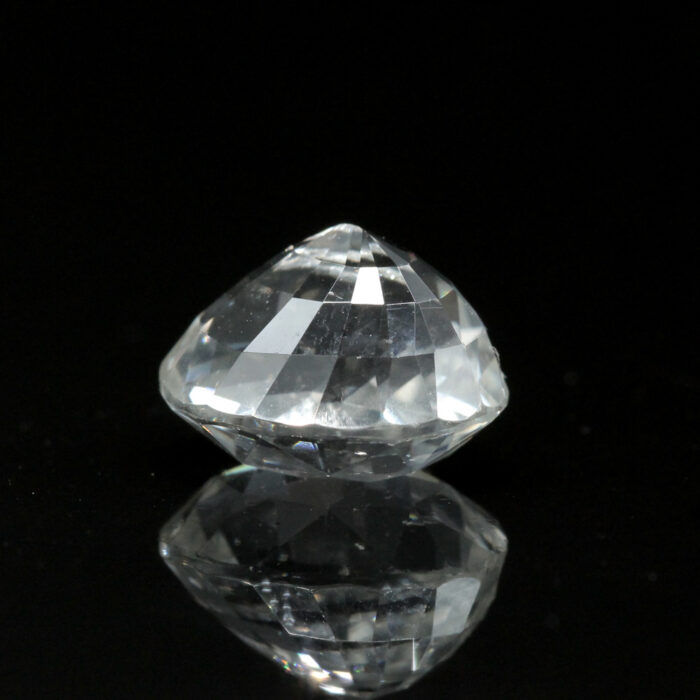 White Sapphire 5.89 Carat (Safed Pukhraj 6.48 Ratti) - Image 5