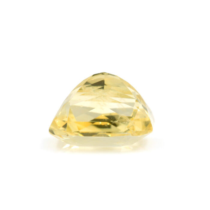 Yellow Sapphire 14.10 Carat (15.51 Ratti Pukhraj) - Image 6