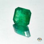 Emerald 4.45 Carat (4.89 Ratti) - Image 2