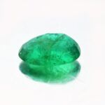 Emerald 4.57 Carat (5.08 Ratti) - Image 4