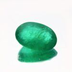 Emerald 4.57 Carat (5.08 Ratti) - Image 2