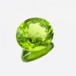 Peridot 6.70 Carat (7.44 Ratti) - Image 2