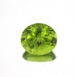 Peridot 7.06 Carat (7.84 Ratti)