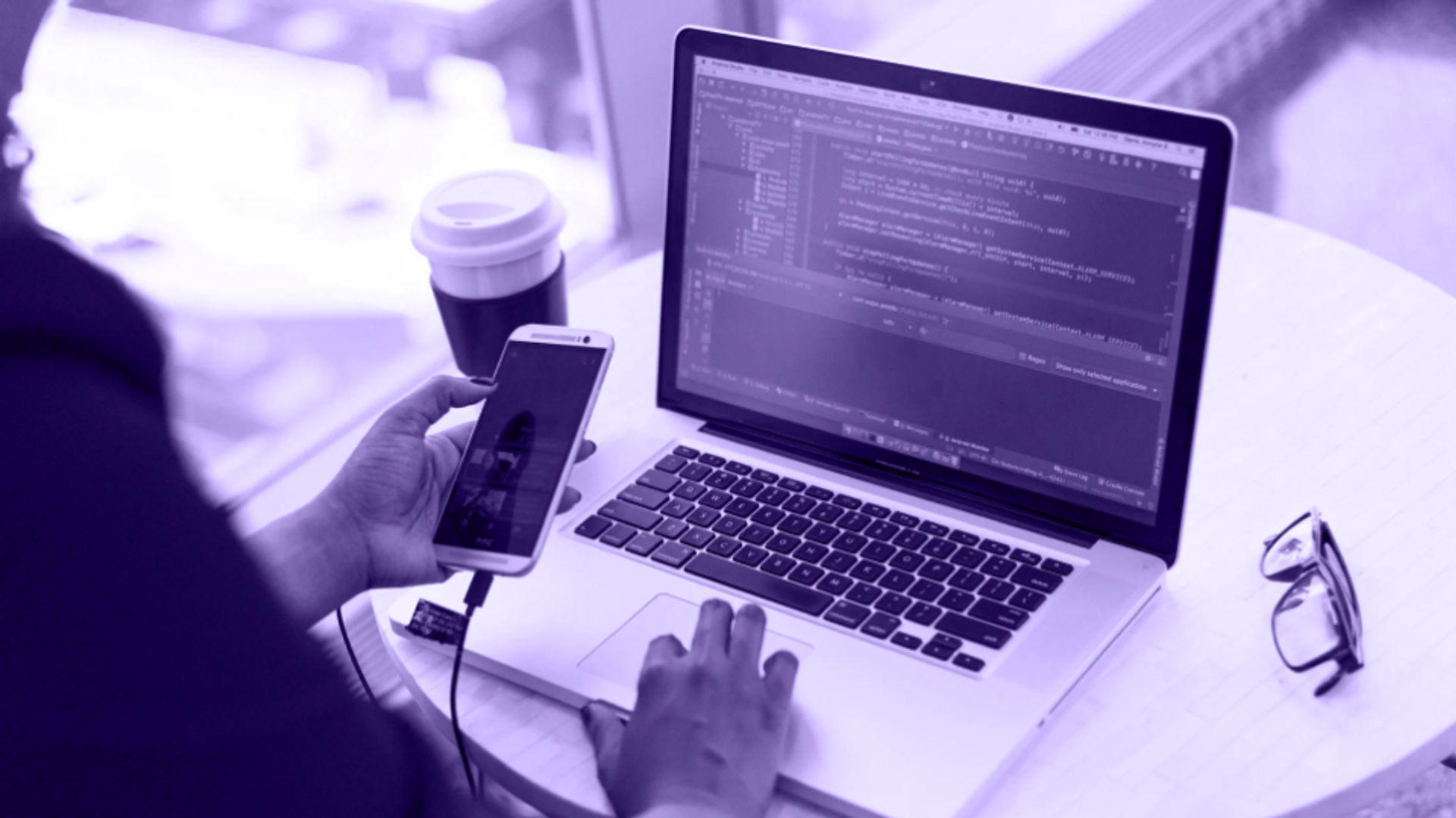 How to build a mobile banking app: Architecture, features, and costs