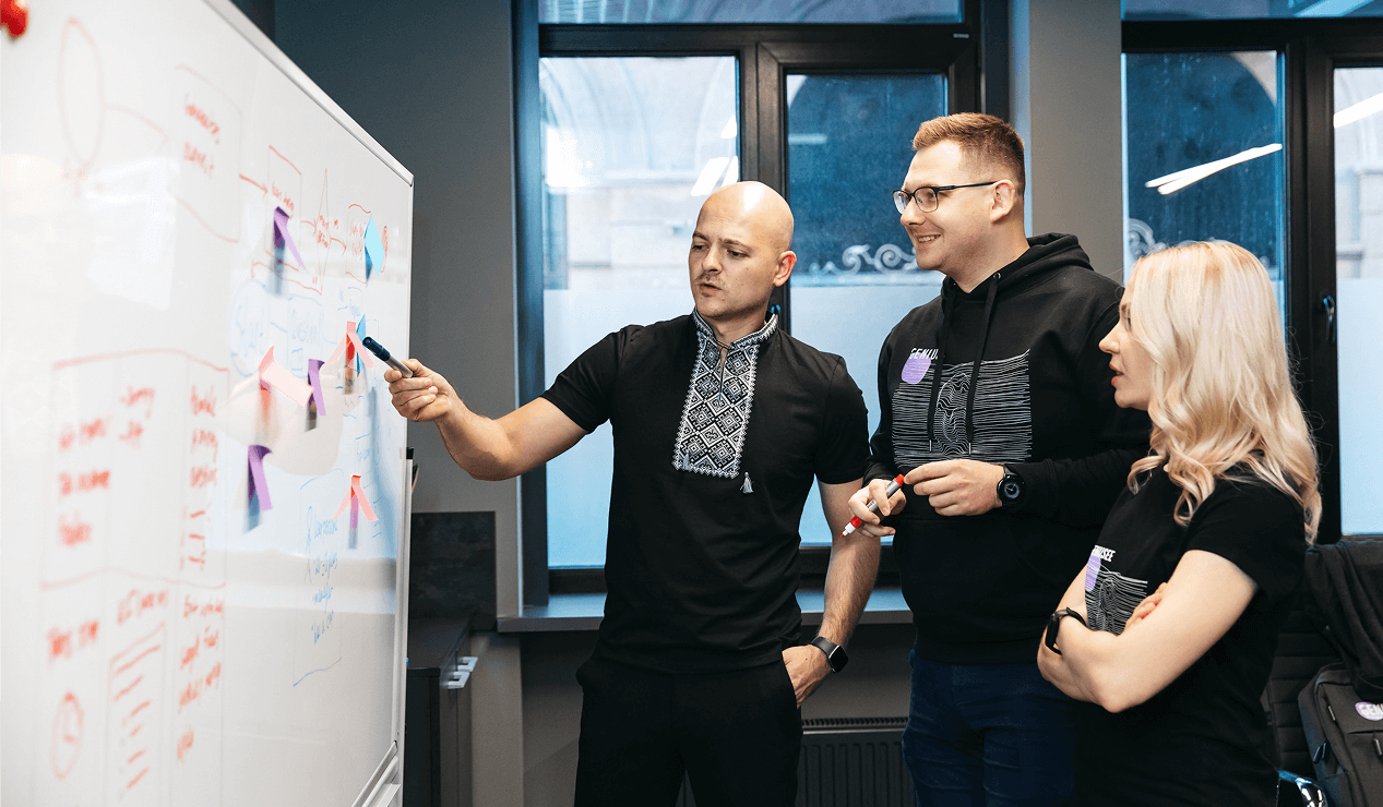 Home 34 hero slide 4