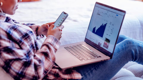 Features of the FinTech Application Development | Geniusee