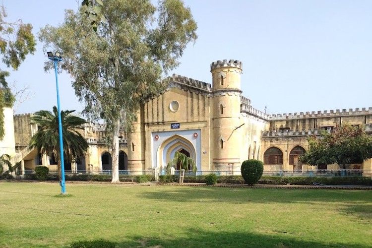 Agra College – slide 1