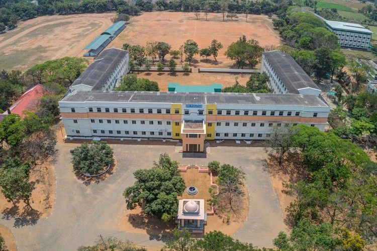 AVVM Sri Pushpam College Thanjavur – slide 1
