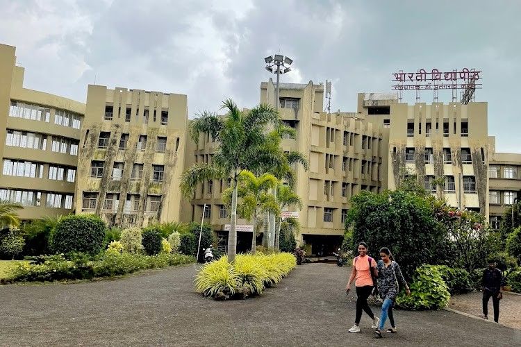 Bharati Vidyapeeth College of Engineering Kolhapur β slide 1