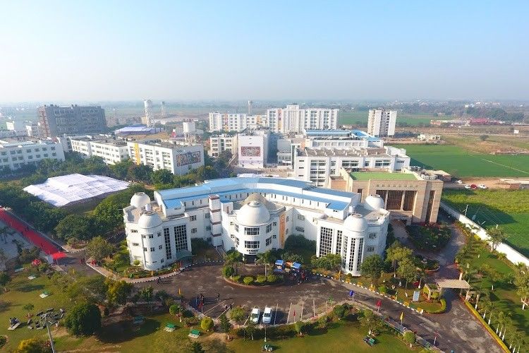 Chandigarh Engineering College Landran β slide 1