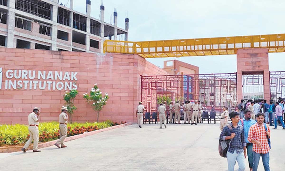 Guru Nanak Institute of Technology Hyderabad – slide 1
