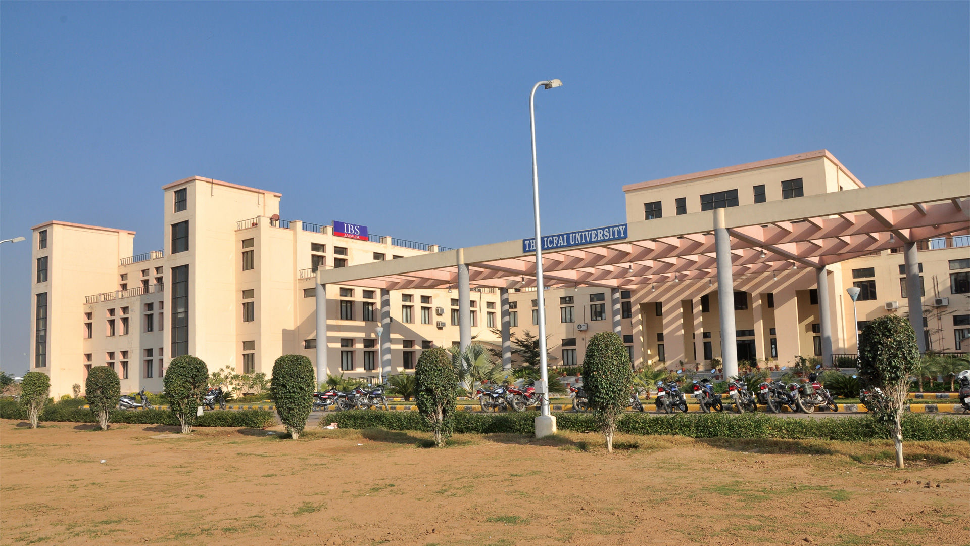 ICFAI University Jaipur โ slide 1