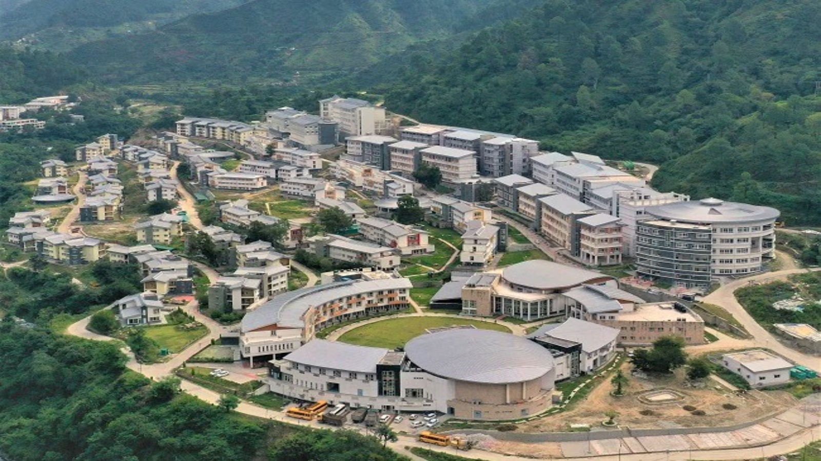 IIT Mandi β slide 1