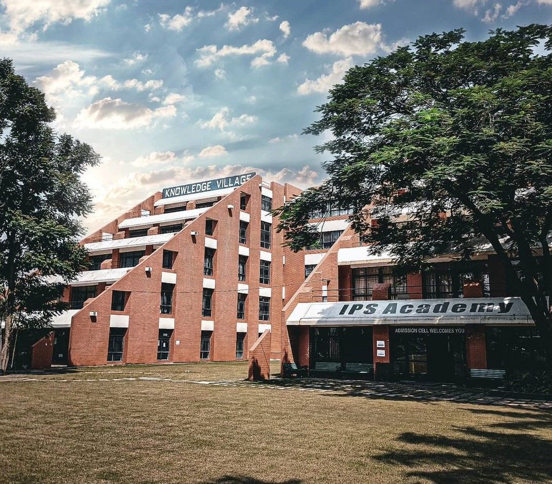 IPS Academy Indore – slide 1