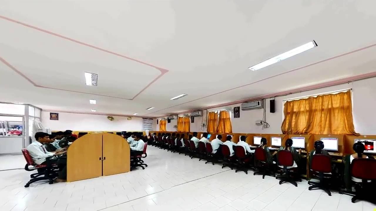 Narasaraopeta Engineering College β slide 1