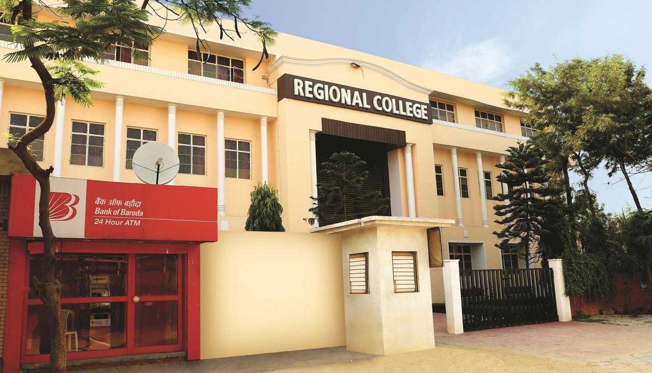 Regional College of Professional Studies & Research Bareilly β slide 1